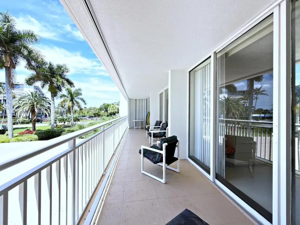 3546 S Ocean Boulevard South Palm Beach FL 33480