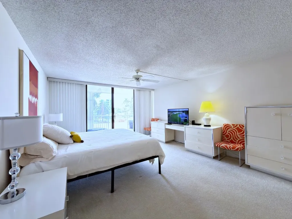 3546 S Ocean Boulevard South Palm Beach FL 33480
