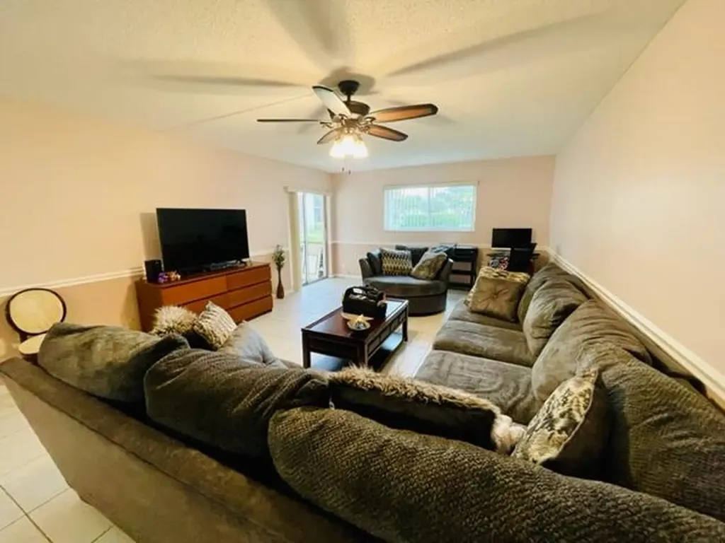 22755 SW 66th Avenue Boca Raton FL 33428