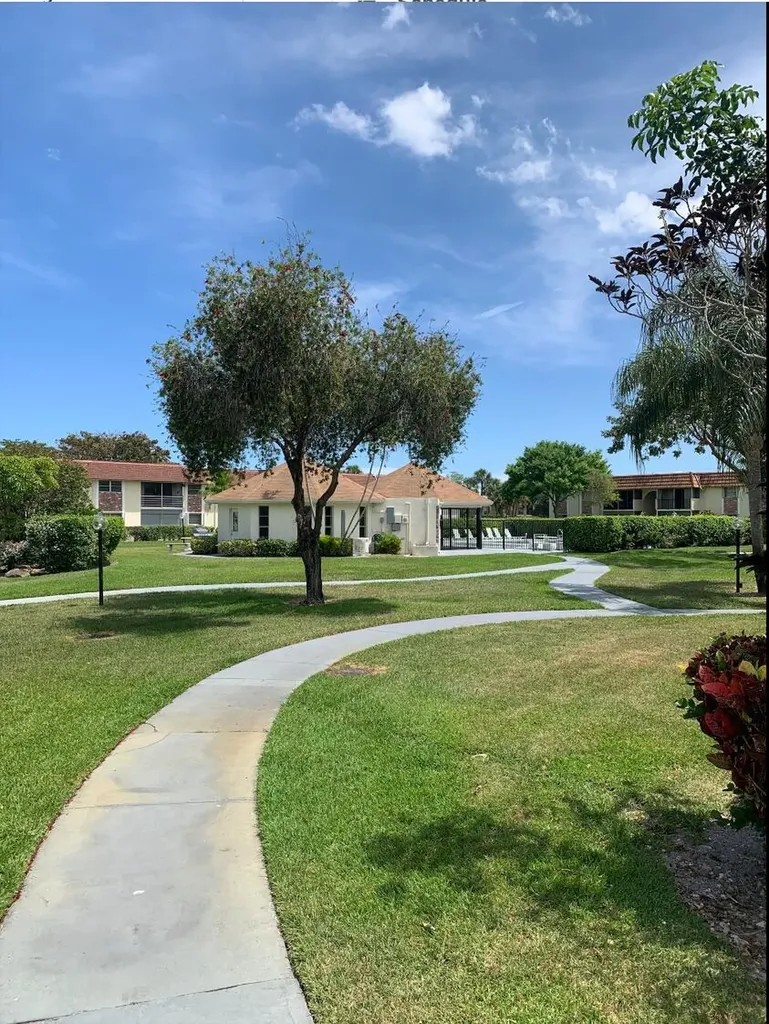 22755 SW 66th Avenue Boca Raton FL 33428