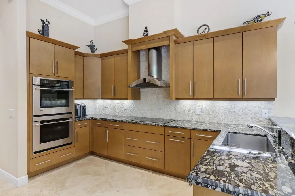 11879 Fox Hill Circle Boynton Beach FL 33473