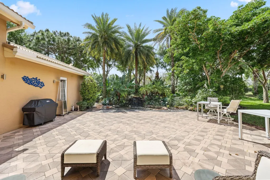 11879 Fox Hill Circle Boynton Beach FL 33473
