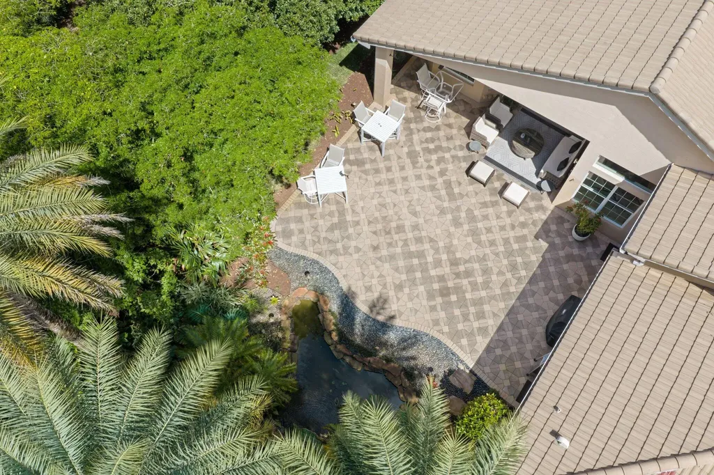 11879 Fox Hill Circle Boynton Beach FL 33473