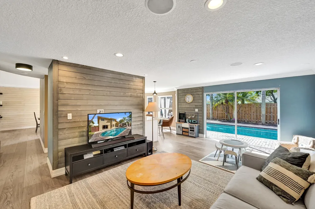 14594 Via Tivoli Court Davie FL 33325