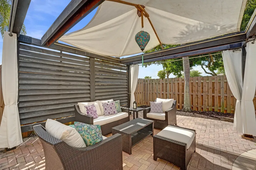 14594 Via Tivoli Court Davie FL 33325
