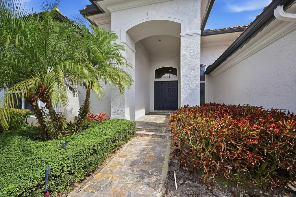 5006 NW 24th Circle Boca Raton FL 33431