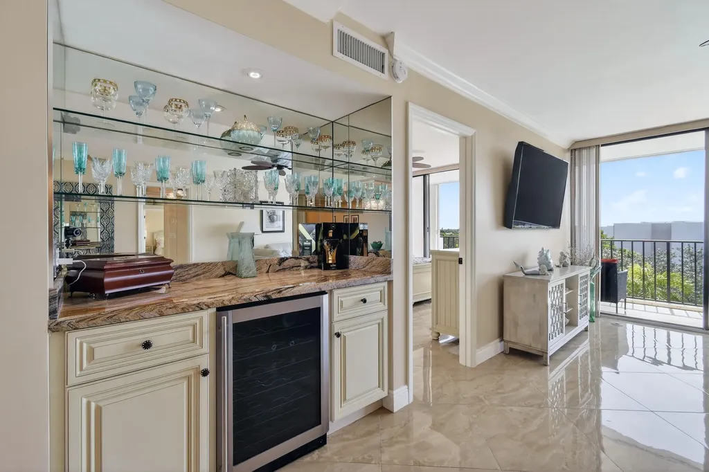 1300 S Highway A1a Jupiter FL 33477