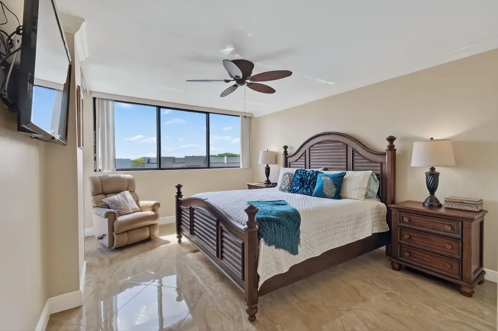 1300 S Highway A1a Jupiter FL 33477