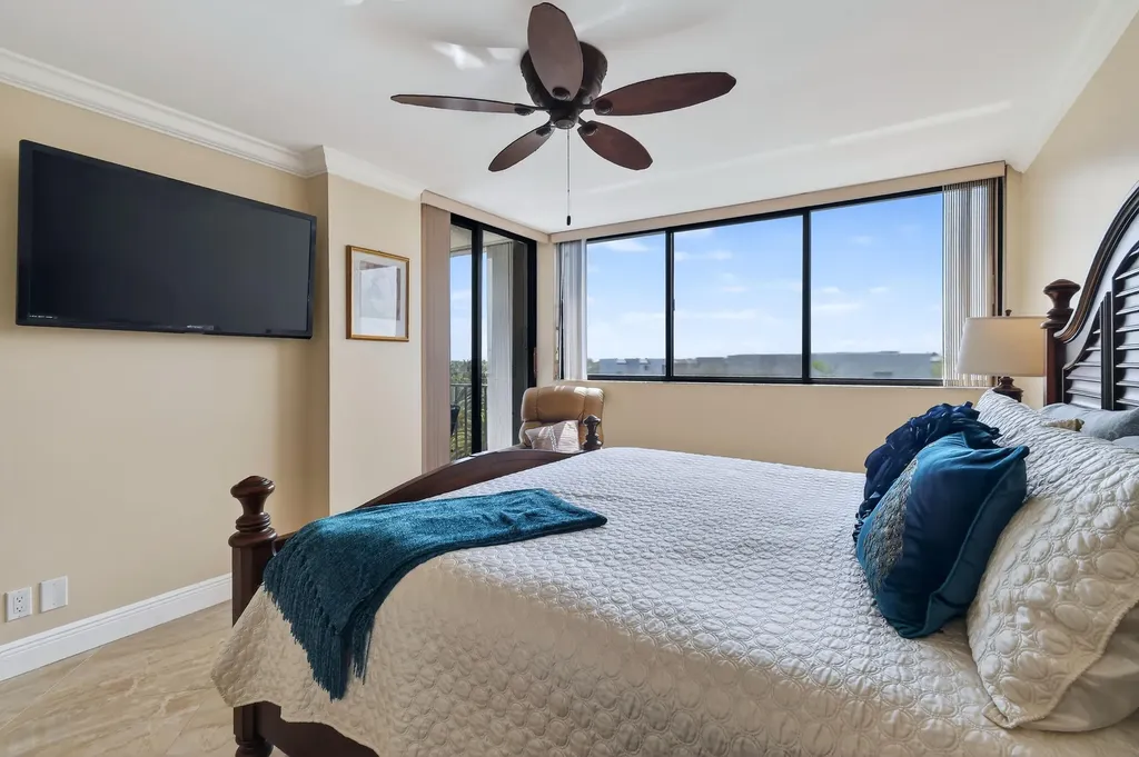 1300 S Highway A1a Jupiter FL 33477