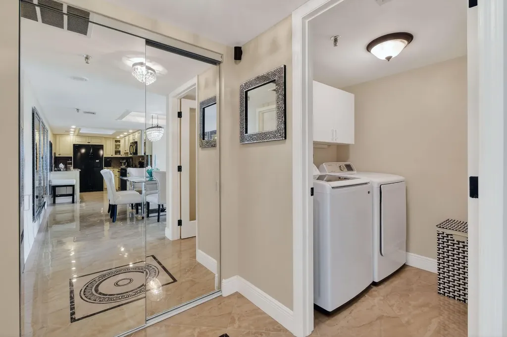 1300 S Highway A1a Jupiter FL 33477