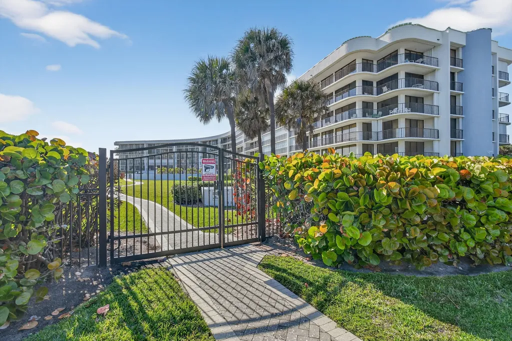 1300 S Highway A1a Jupiter FL 33477