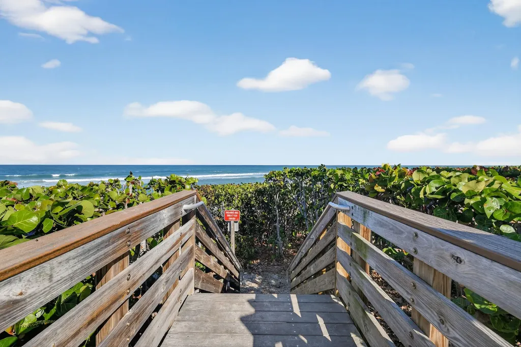 1300 S Highway A1a Jupiter FL 33477