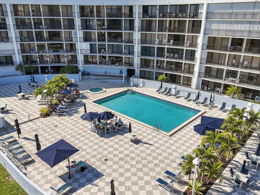 1300 S Highway A1a Jupiter FL 33477