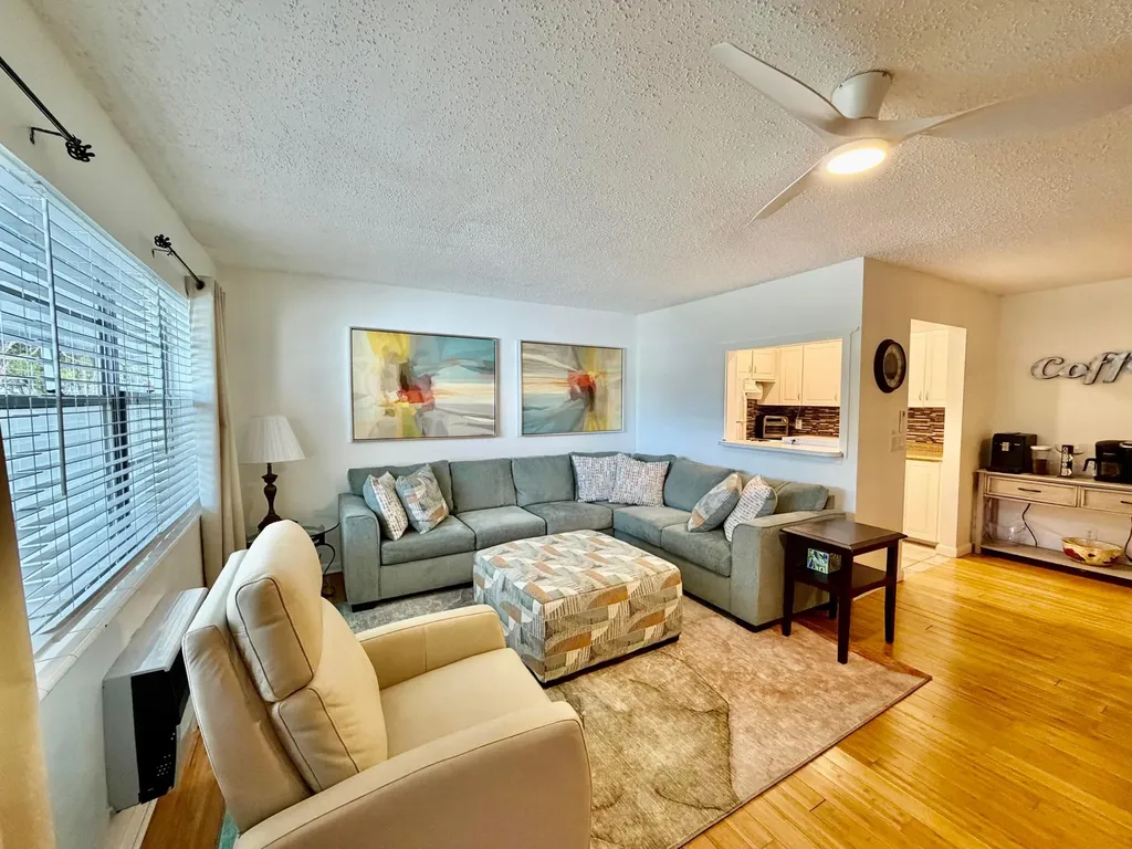 335 Durham J Circle Deerfield Beach FL 33442