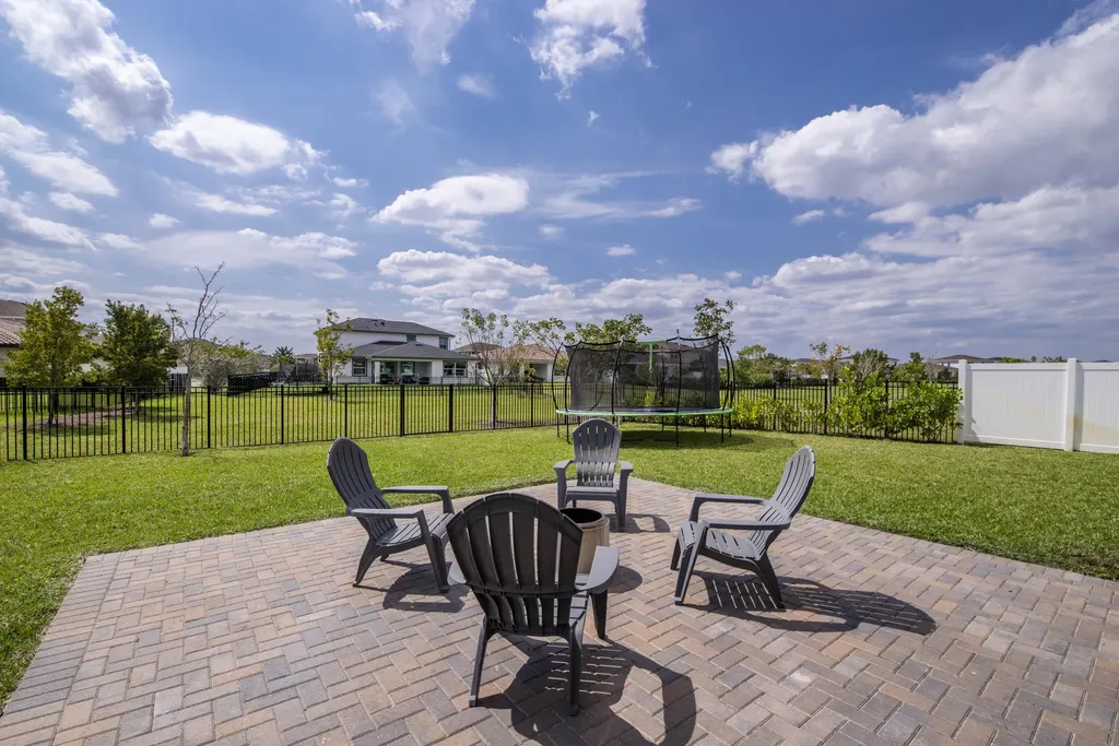 1463 Heron Nook Road Loxahatchee FL 33470