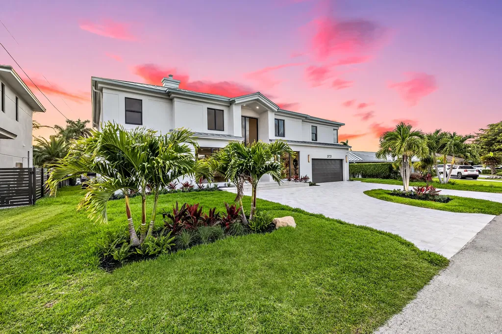 3721 NE 30th Avenue Lighthouse Point FL 33064