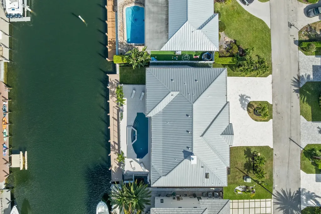 3721 NE 30th Avenue Lighthouse Point FL 33064