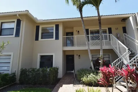 17 E Stratford Drive Drive E Boynton Beach FL 33436