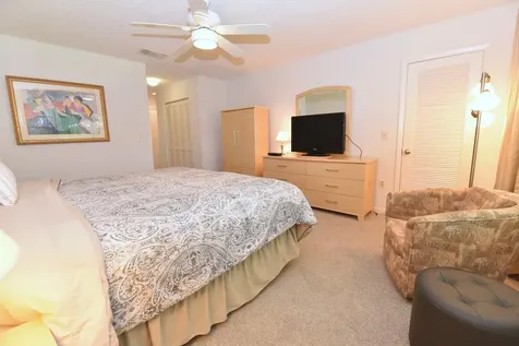 17 E Stratford Drive Drive E Boynton Beach FL 33436