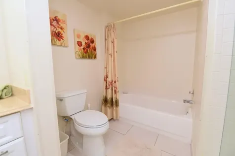 17 E Stratford Drive Drive E Boynton Beach FL 33436