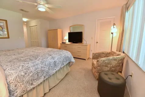 17 E Stratford Drive Drive E Boynton Beach FL 33436