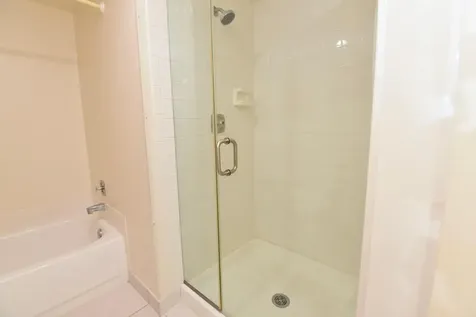 17 E Stratford Drive Drive E Boynton Beach FL 33436