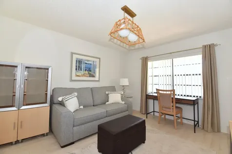 17 E Stratford Drive Drive E Boynton Beach FL 33436