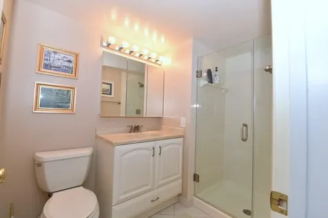 17 E Stratford Drive Drive E Boynton Beach FL 33436