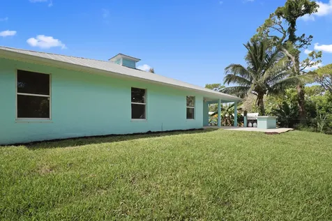 3013 SE Jefferson Street Stuart FL 34997