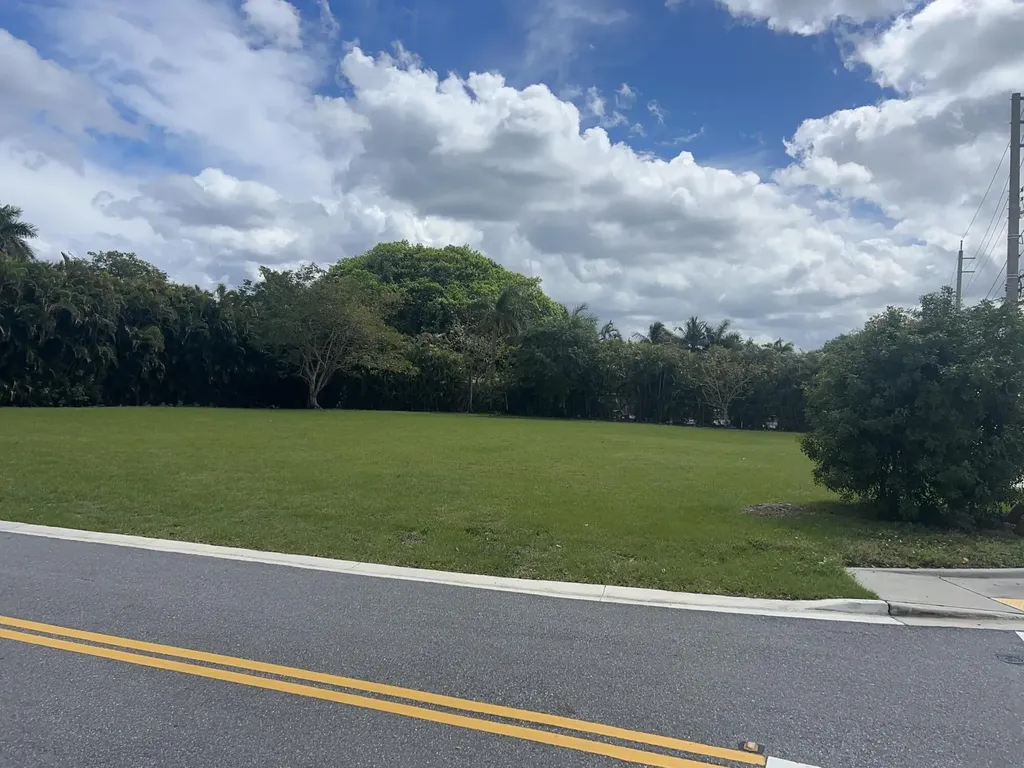 2508 N Federal Highway Boynton Beach FL 33435