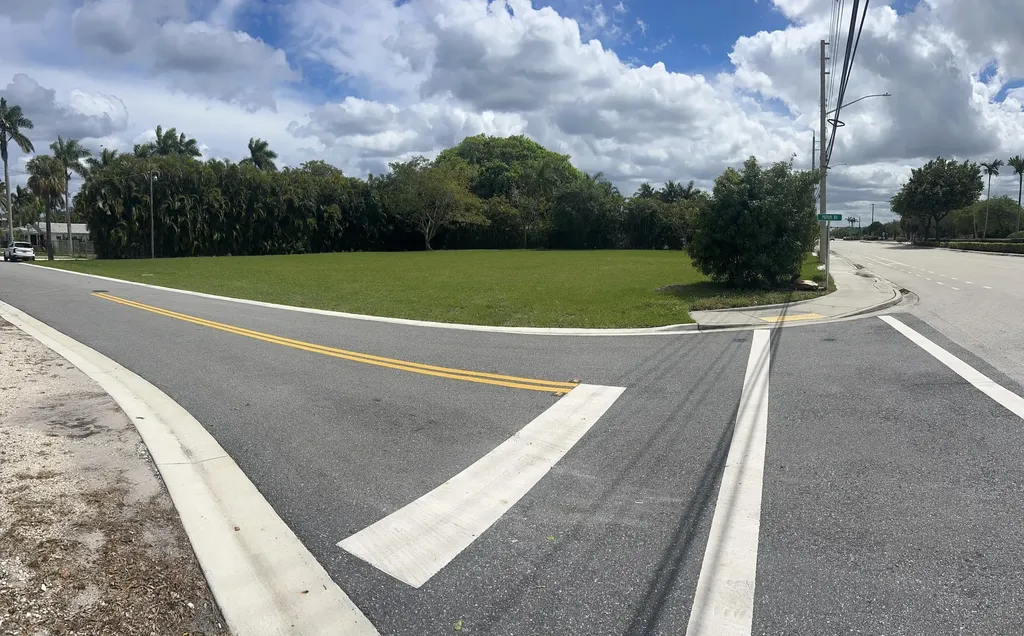 2508 N Federal Highway Boynton Beach FL 33435