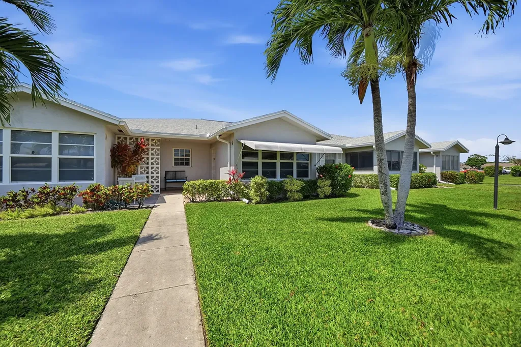 14589 Canalview Drive Delray Beach FL 33484