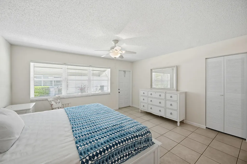 14589 Canalview Drive Delray Beach FL 33484