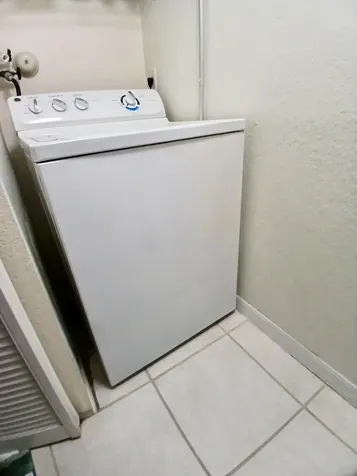 4235 S 57th Avenue Greenacres FL 33463