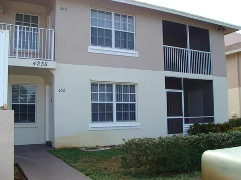 4235 S 57th Avenue Greenacres FL 33463