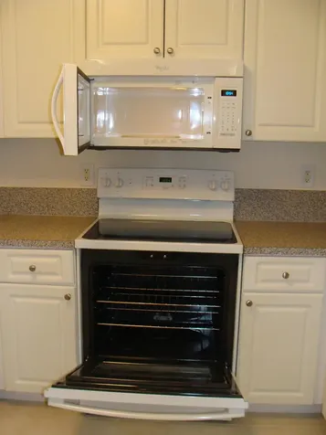 4235 S 57th Avenue Greenacres FL 33463