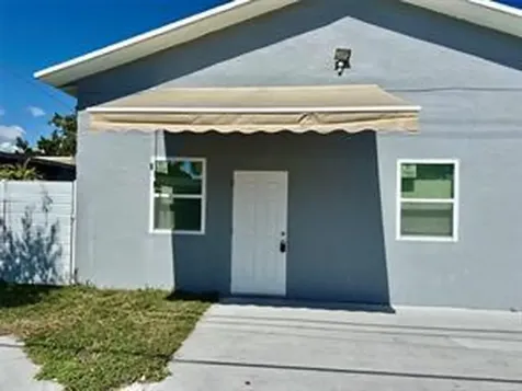 257 SW 12th Street Dania Beach FL 33004