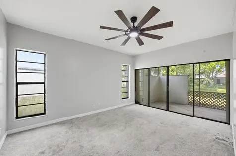1097 NW 98th Terrace Pembroke Pines FL 33024