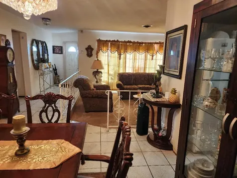 4444 NW 42nd Avenue Lauderdale Lakes FL 33319