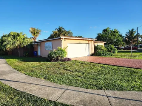 4444 NW 42nd Avenue Lauderdale Lakes FL 33319