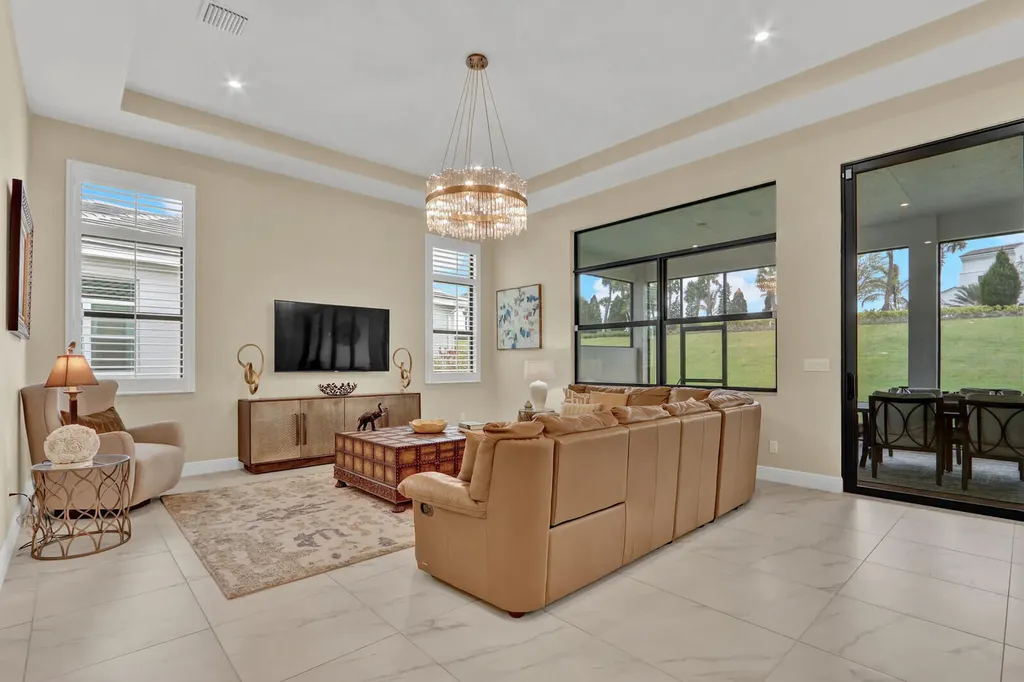 9204 SW Arco Way Port St Lucie FL 34987