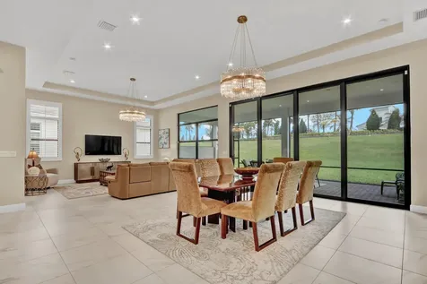 9204 SW Arco Way Port St Lucie FL 34987