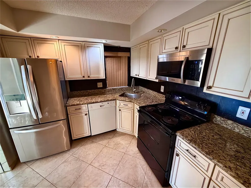 8657 W Boca Glades Boulevard Boulevard W Boca Raton FL 33434