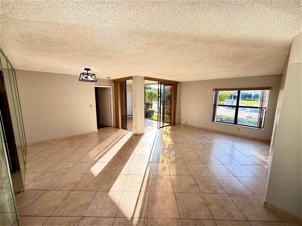 8657 W Boca Glades Boulevard Boulevard W Boca Raton FL 33434