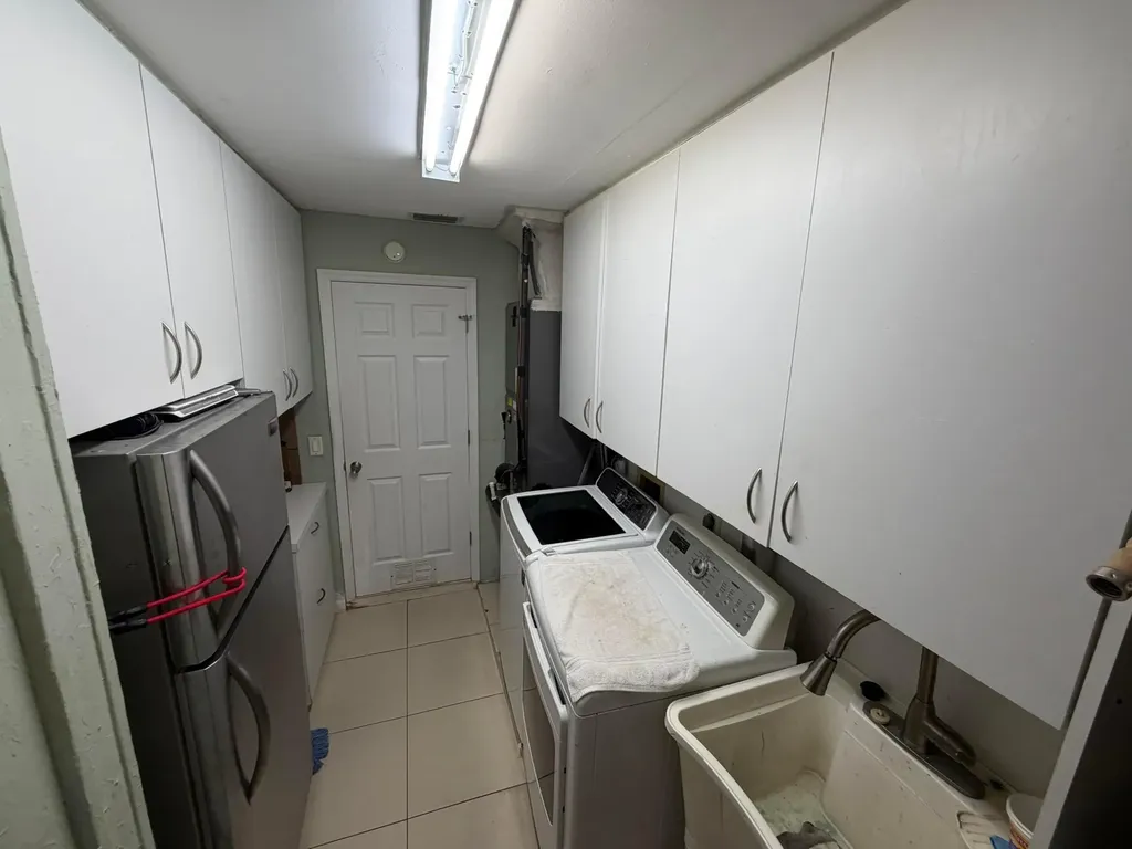 2185 SW Wayne Street Port St Lucie FL 34984