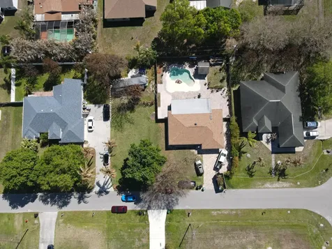 2185 SW Wayne Street Port St Lucie FL 34984