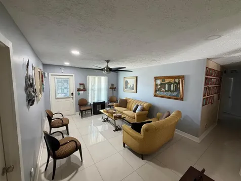 2185 SW Wayne Street Port St Lucie FL 34984
