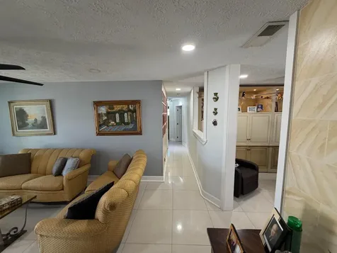 2185 SW Wayne Street Port St Lucie FL 34984