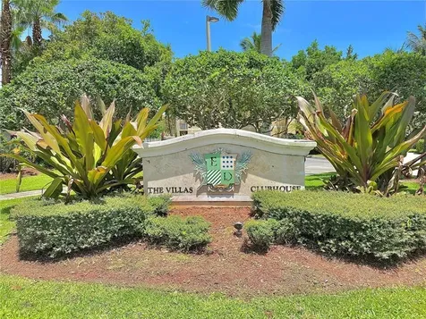 6394 Emerald Dunes Drive West Palm Beach FL 33411