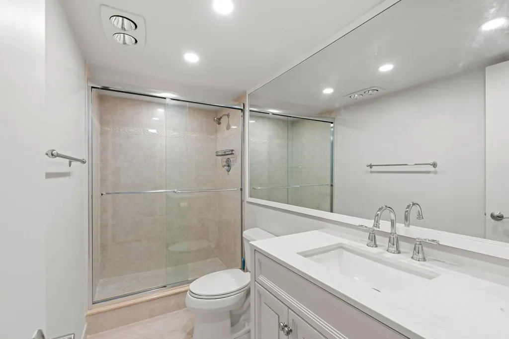 1180 S Ocean Boca Raton FL 33432